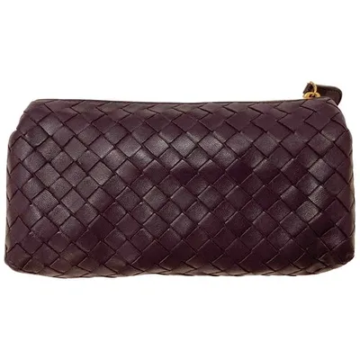 Pre-owned Bottega Veneta Leather Clutch Bag In Purple