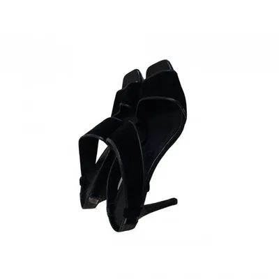 Pre-owned See By Chloé Sandals In Black