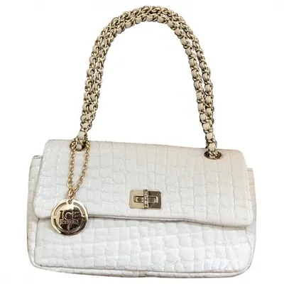 Pre-owned Iceberg Leather Handbag In Ecru