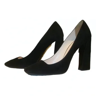 Pre-owned Giorgio Armani Heels In Black