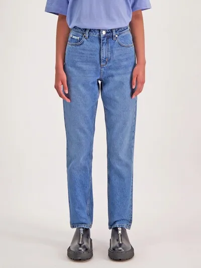 Amendi Rosie Mom Jeans In Mid Blue