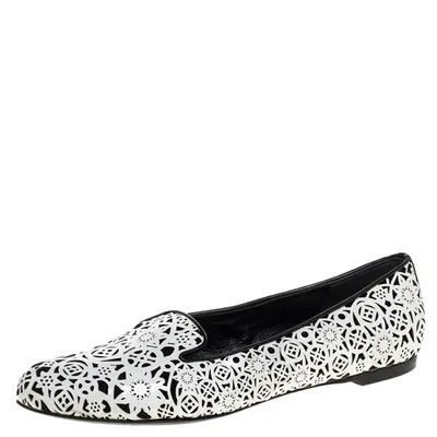 Pre-owned Alexander Mcqueen Monochrome Laser Cut Patent Leather Smoking Slippers Size 37 In White