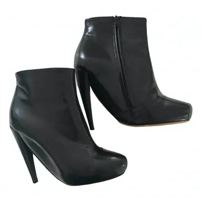 Pre-owned Maison Margiela Leather Ankle Boots In Black