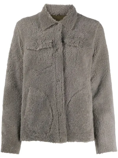 Giorgio Brato Fitted Shearling Coat In Grey