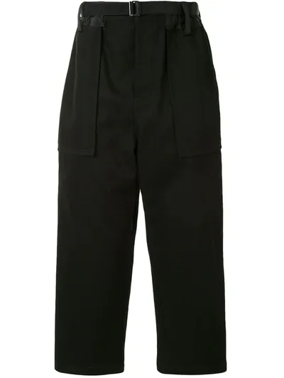 Sacai Cropped Trousers In Black