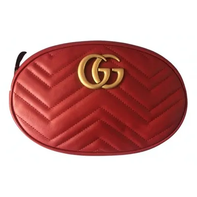 Pre-owned Gucci Marmont Leather Clutch Bag In Red