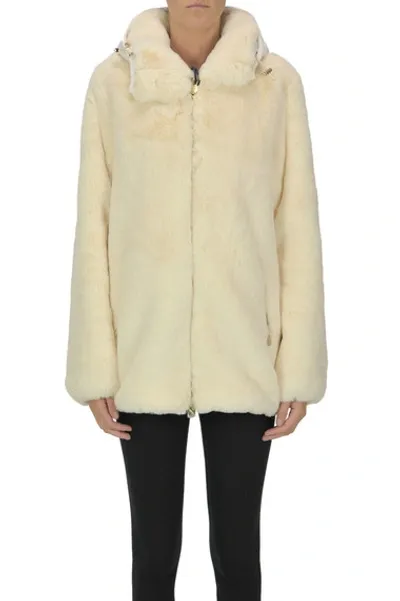 Invicta Padded Eco-fur Jacket In Cream