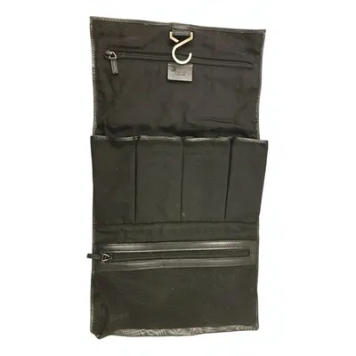 Pre-owned Gucci Vanity Case In Black