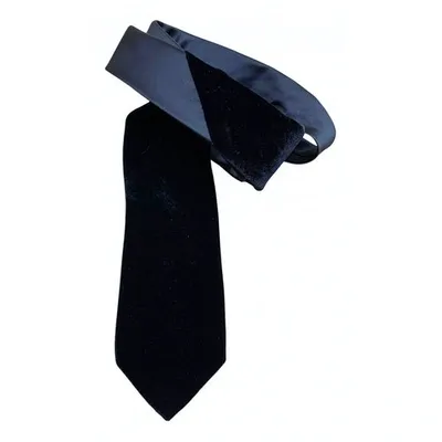 Pre-owned Giorgio Armani Silk Tie In Black