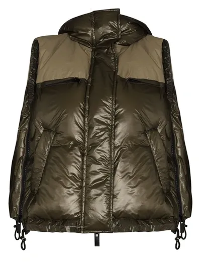 Sacai Zipped Hooded Puffer Gilet Jacket In 绿色