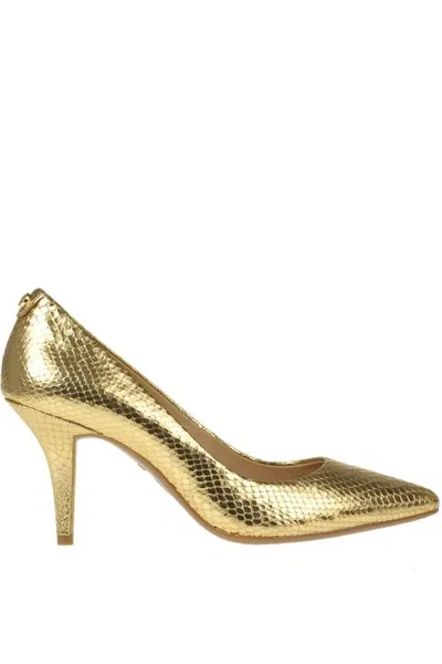 Michael Michael Kors Flex Metallic Effect Leather Pumps In Gold