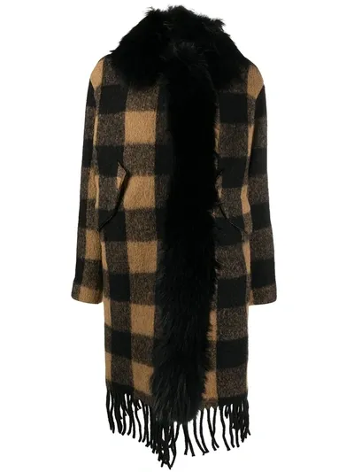 Bazar Deluxe Faux-fur Collar Checked Coat In Black