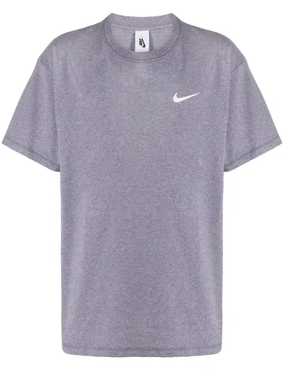 Nike Logo Printed T-shirt In Grey