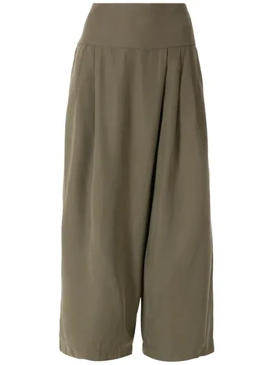 Alcaçuz Alzira Cropped Trousers In Green