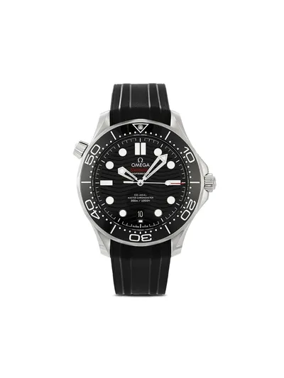 Omega  Seamaster Diver Co-axial Master Chronometer Taucheruhr, 42mm In Black