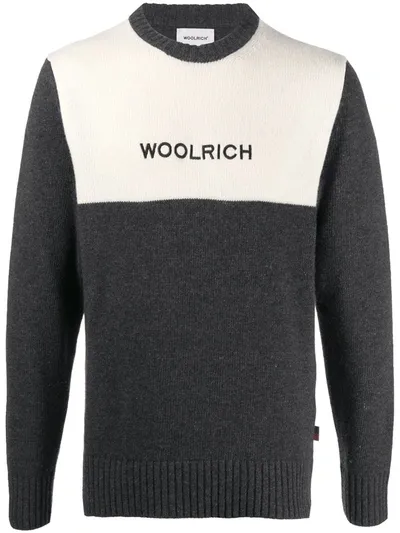 Woolrich Embroidered Logo Jumper In Grey