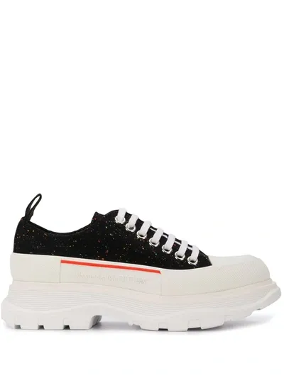 Alexander Mcqueen Tread Slick Low-top Sneakers In Black