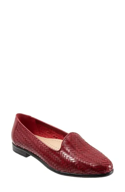 Trotters Liz Iii Flat In Red Leather