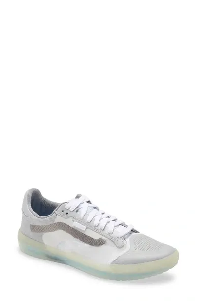 Vans Ultimatewaffle Sneakers In Grey Synthetic Fibers