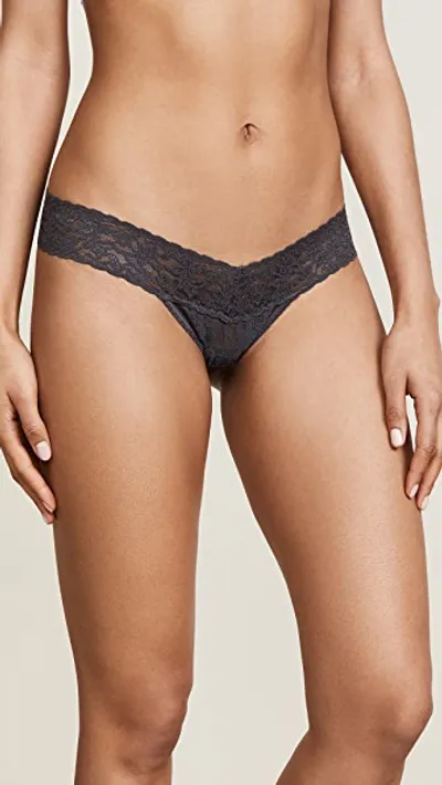 Hanky Panky Signature Lace Low Rise Thong In Granite