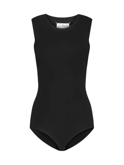 Maison Margiela Round-neck Sleeveless Bodysuit In Black