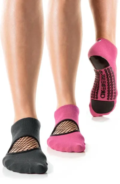 Arebesk Phish Net Assorted 2-pack Closed Toe Ankle Socks In Charcoal-pink