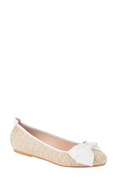 Patricia Green St. Tropez Bow Raffia Flat In White Straw