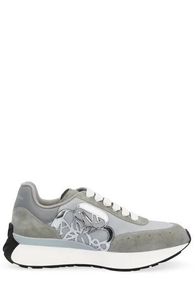 Alexander Mcqueen Spirit Runner Embossed-logo Suede Trainers In Grey