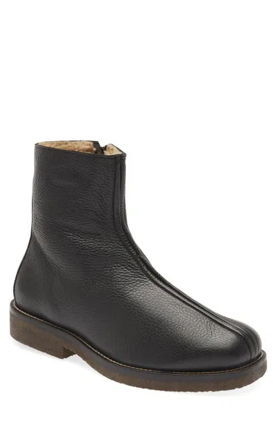 Lemaire Shearling-lined Full-grain Leather Boots In Black