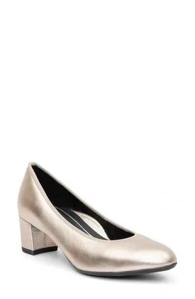 Ara Kendall Pump In Platinum