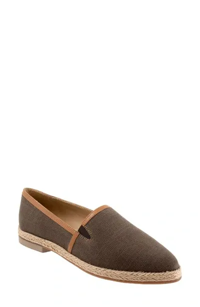 Trotters Estelle Espadrille In Brown Canvas