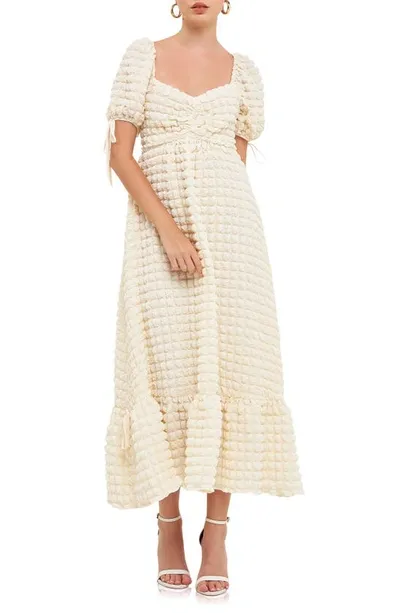 Endless Rose Texture Puff Sleeve Maxi Dress In Ivory