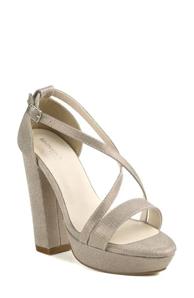 Touch Ups Chloe Platform Sandal In Champagne