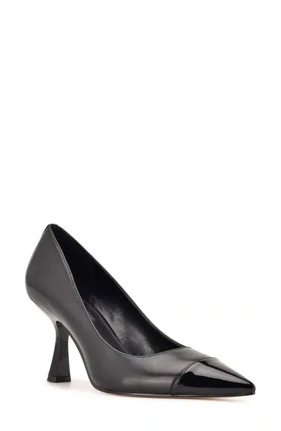 Nine West Hippa Pointy Cap Toe Pump In Nero