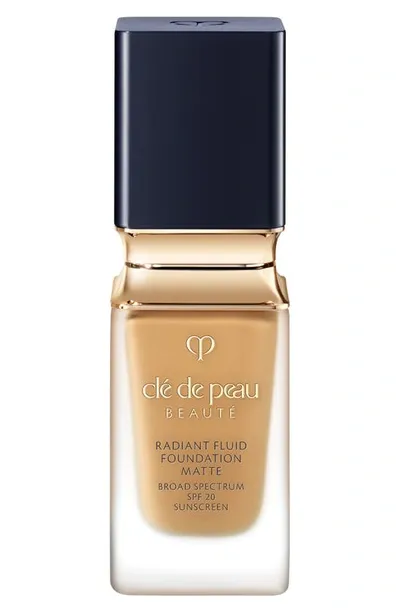 Clé De Peau Beauté Radiant Fluid Matte Foundation Spf 20 In Bf60 - Deep Tan Buff