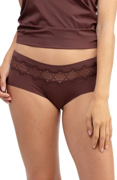 Uwila Warrior Happy Seams Briefs In Chocolate