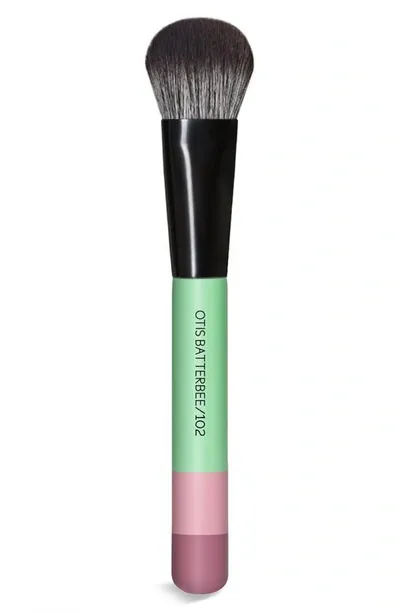 Otis Batterbee 102 Blusher Brush In Verde