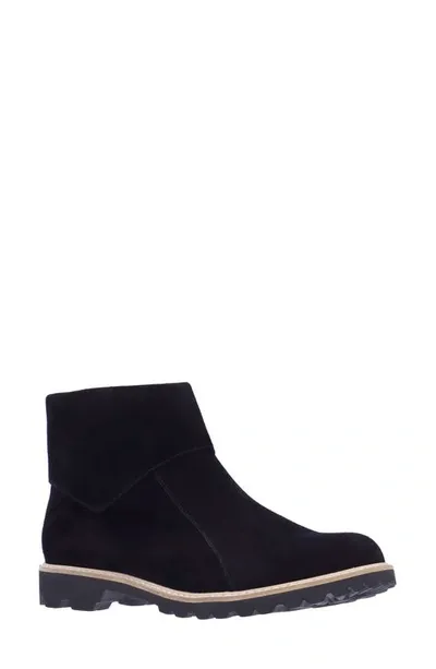 L'amour Des Pieds Romila Bootie In Black