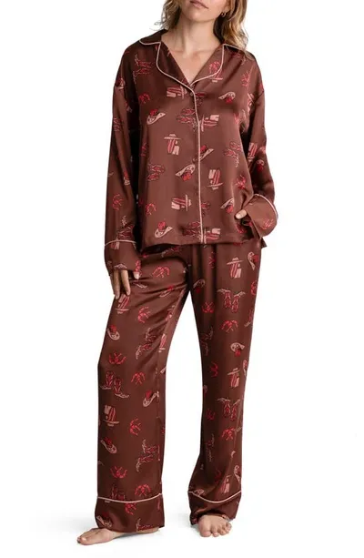 Midnight Bakery Howdy Print Satin Pajamas In Brown