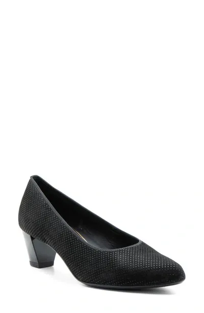 Ara Kelly Pump In Black