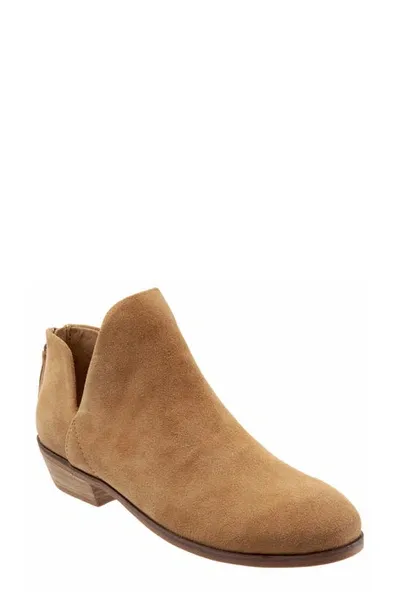 Softwalk Rylee Bootie In Beige