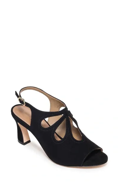 Bernardo Footwear Nili Slingback Sandal In Black