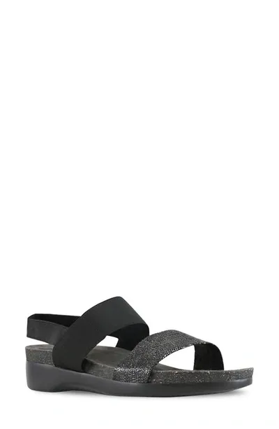 Munro Pisces Sandal In Anthracite