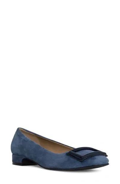 Nydj Baran Flat In Navy