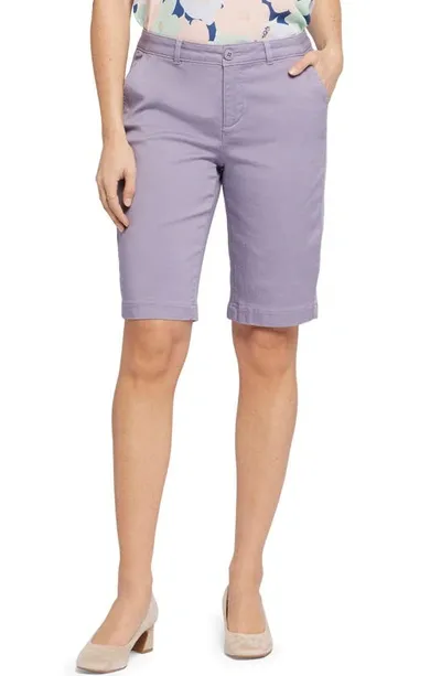 Nydj Bermuda Shorts In Lilac Chalk