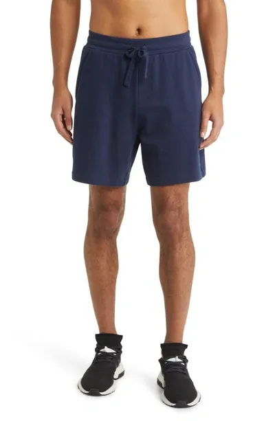 Alo Yoga Chill Shorts In Navy