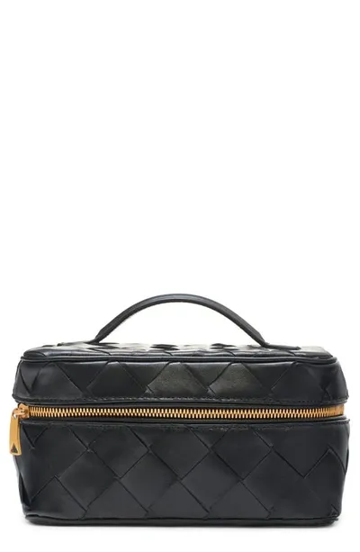 Bottega Veneta Intrecciato Leather East/west Vanity Case In Black-gold