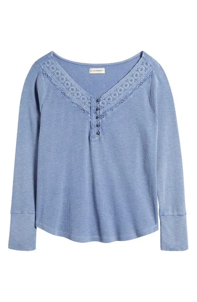 Lucky Brand Lace Detail Cotton Rib Henley Top In Tempest