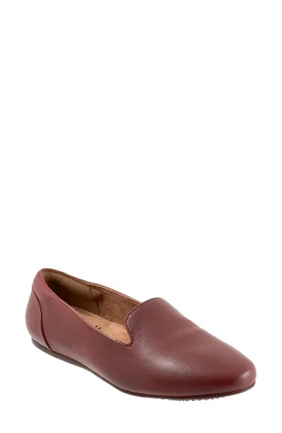 Softwalk Shelby Leather Loafer In Dark Red