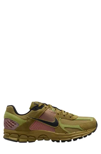 Nike Zoom Vomero 5 Sneaker In Pacific Moss/black-pear